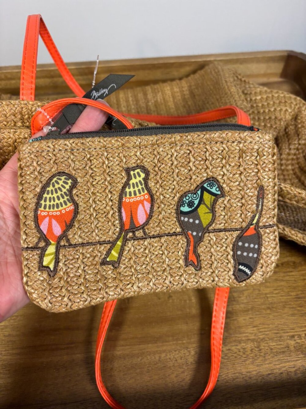 Vera Bradley Flower Shower Bird Applique Tan Woven Large Straw Tote & Wristlet - Picture 9 of 10